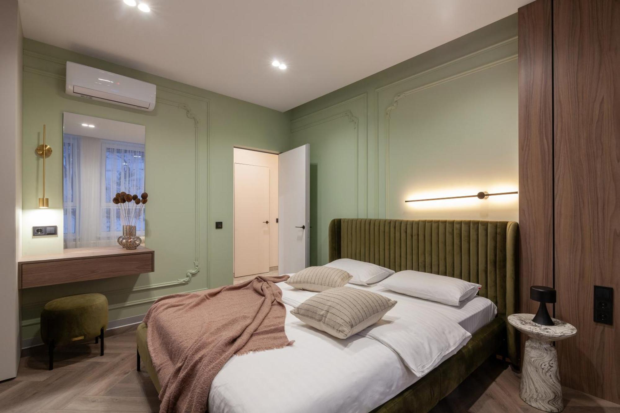Apartment Shevchenko St.,New Building Lviv Buitenkant foto