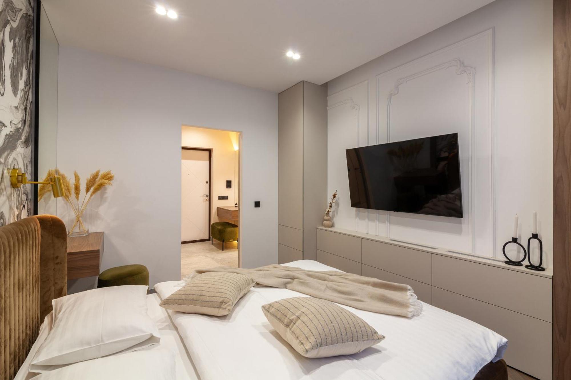 Apartment Shevchenko St.,New Building Lviv Buitenkant foto